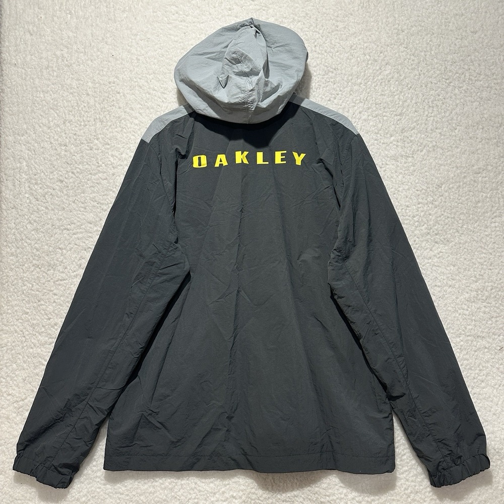 Vintage Oakley Custom Fit Gray Snap‎ Button Windbreaker Lined Hood Y2K Jacket XL